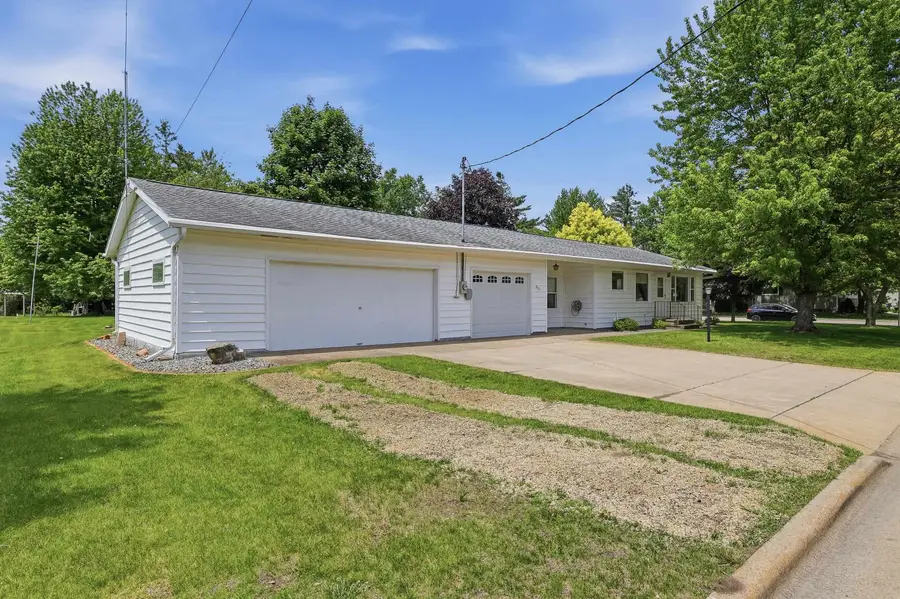 831 N 26th Street, Wisconsin Rapids, WI 54494 - #2