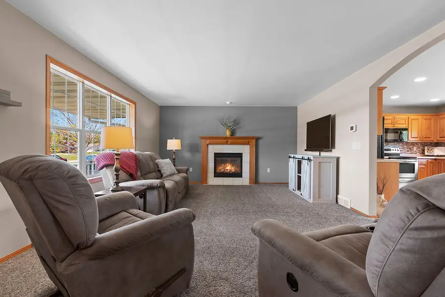 5071 Snapdragon Circle, Little Suamico, WI 54141-8871 - #2