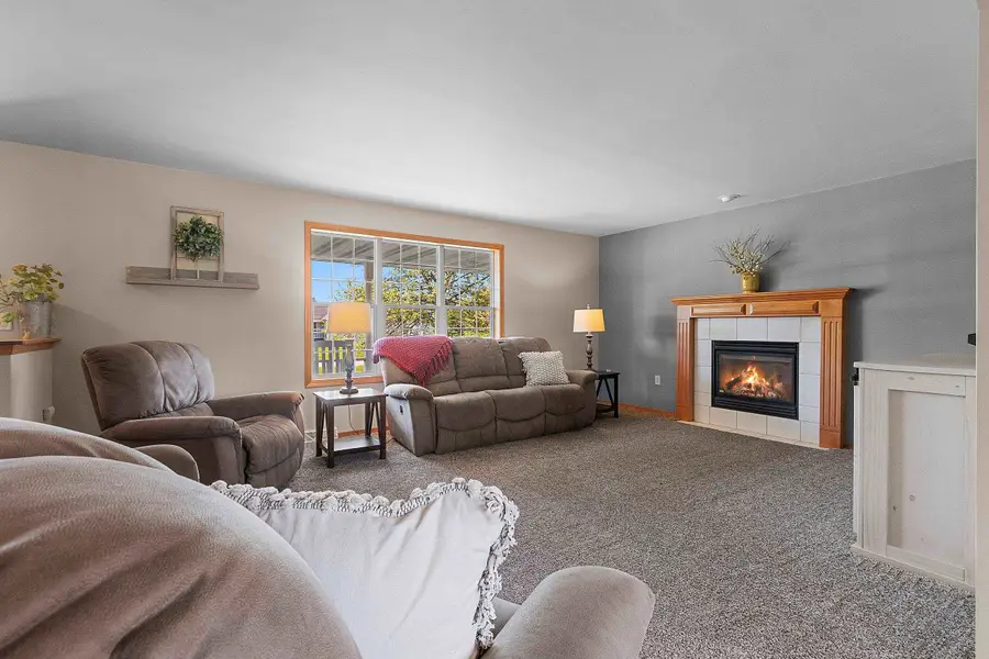 5071 Snapdragon Circle, Little Suamico, WI 54141-8871 - #3