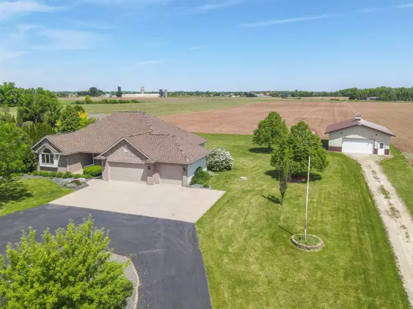 W2048 Evergreen Drive, KAUKAUNA, WI 54130