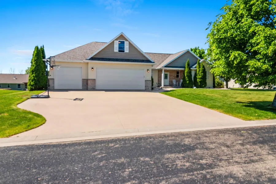 N2283 Cornhusk Drive, Greenville, WI 54942 - #2