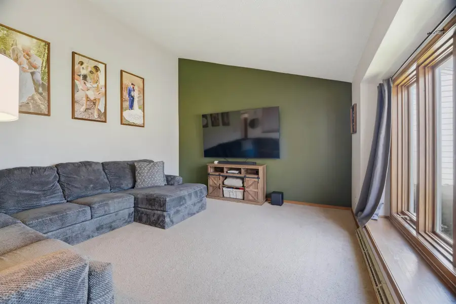 1917 E Glendale Avenue, Appleton, WI 54911 - #3