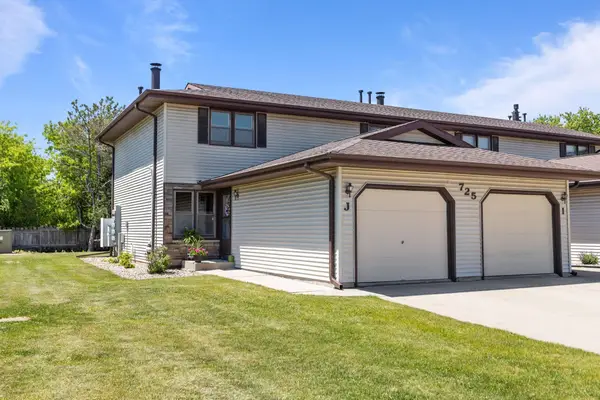 725 S Westhaven Place #J, APPLETON, WI 54914