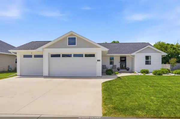 3308 Isaac Lane, OSHKOSH, WI 54902-7396