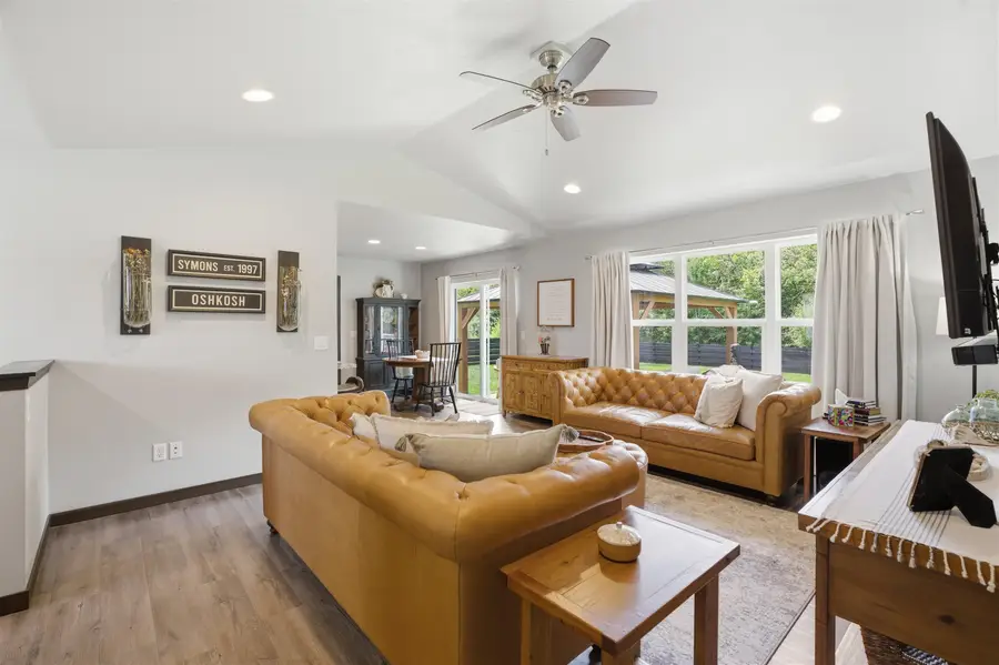3308 Isaac Lane, Oshkosh, WI 54902-7396 - #3