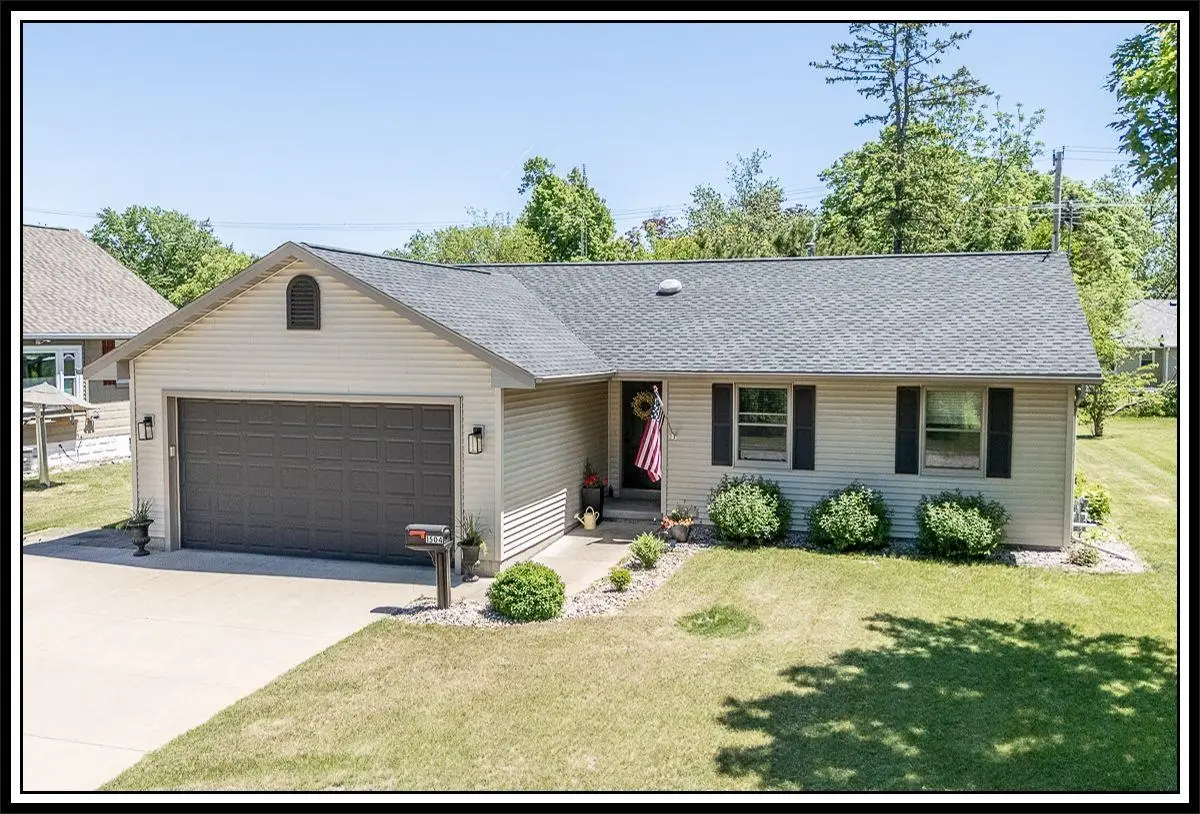 1504 Smith Street, New London, WI 54961-2364 - #1