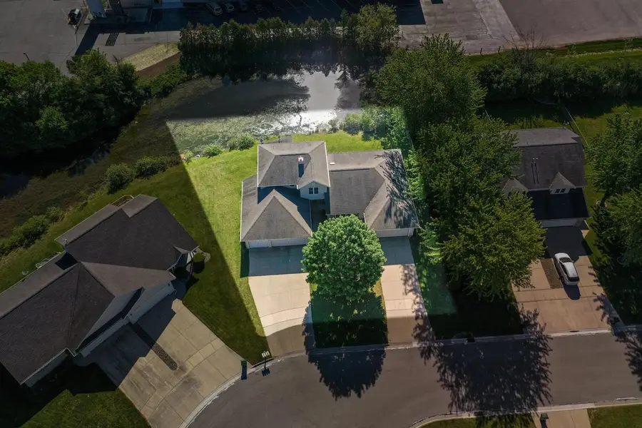 1773 Briarwood Court, De Pere, WI 54115-2460 - #2