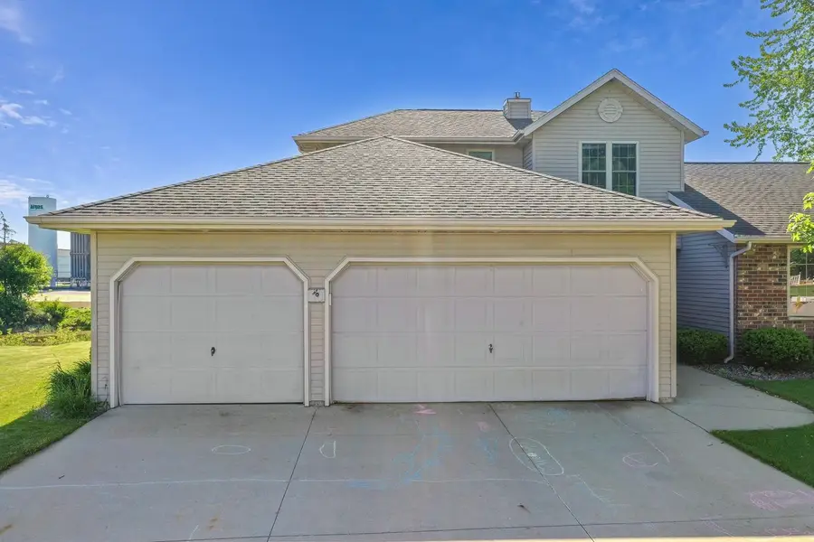 1773 Briarwood Court, De Pere, WI 54115-2460 - #3