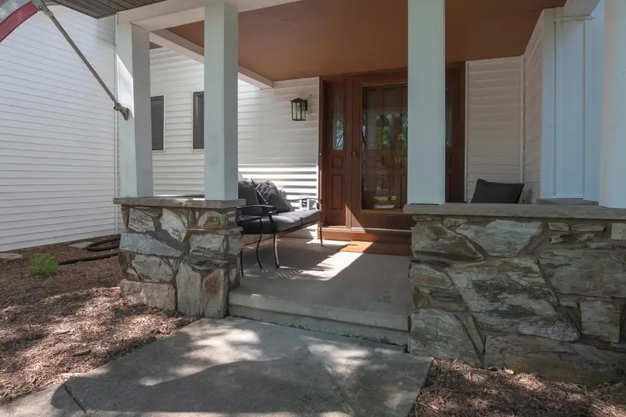 1825 Eagle Drive, Neenah, WI 54956 - #3