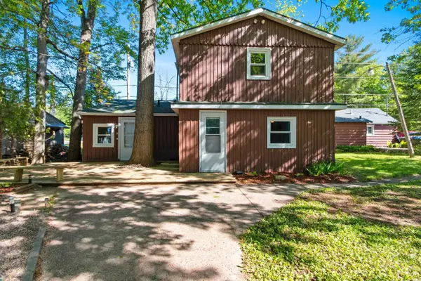 W6053 Lake Drive, SHAWANO, WI 54166