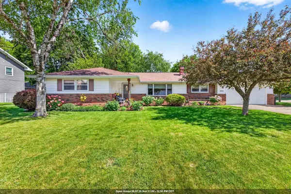 3320 Crestview Drive, APPLETON, WI 54915