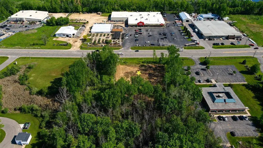 1342 E Green Bay Street, Shawano, WI 54166 - #2