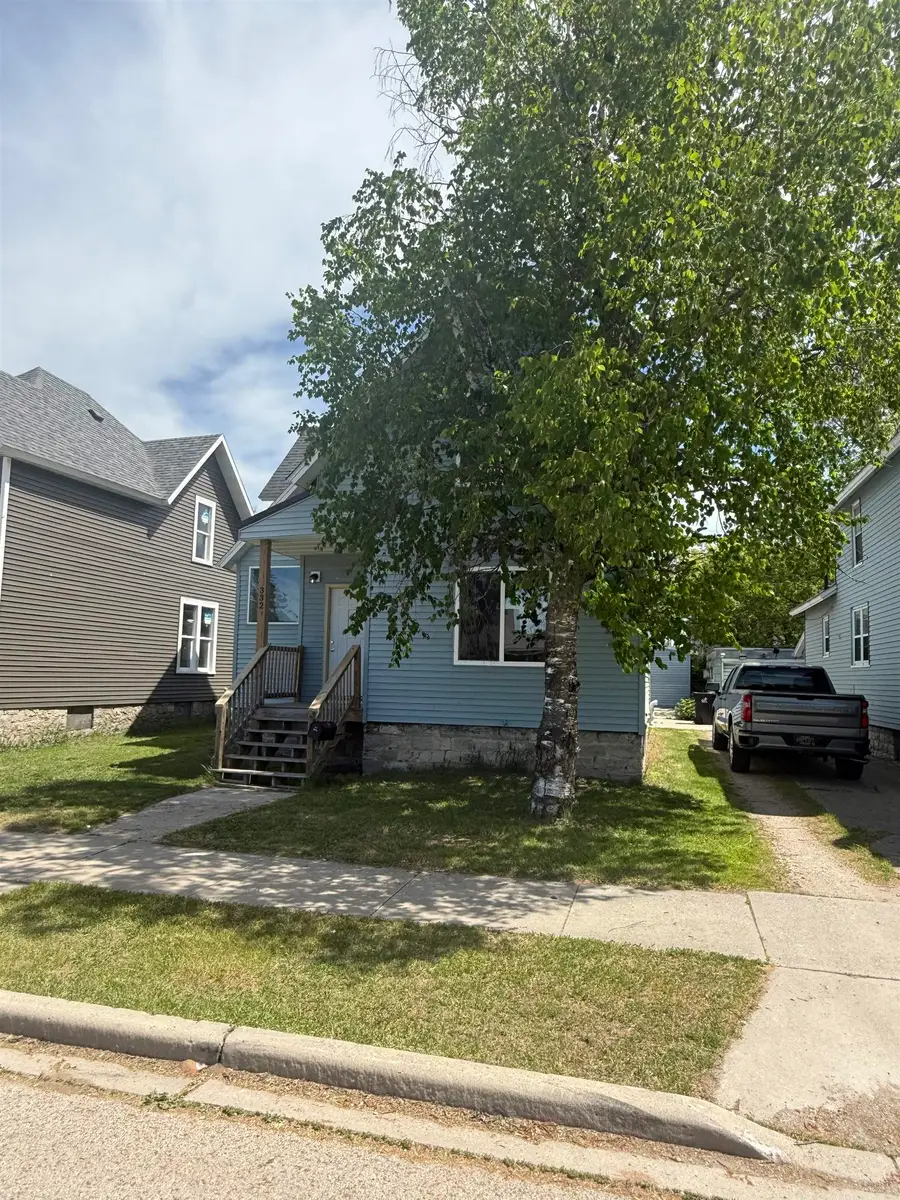 332 2nd Street, Menominee, MI 49858 - #3