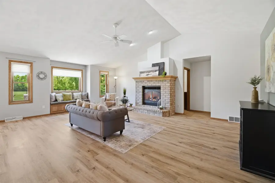 125 Kayla Street, Combined Locks, WI 54113 - #2