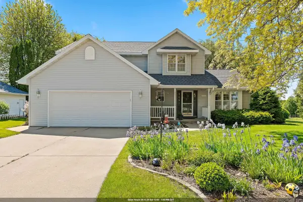 2038 Emerald Drive, GREEN BAY, WI 54311
