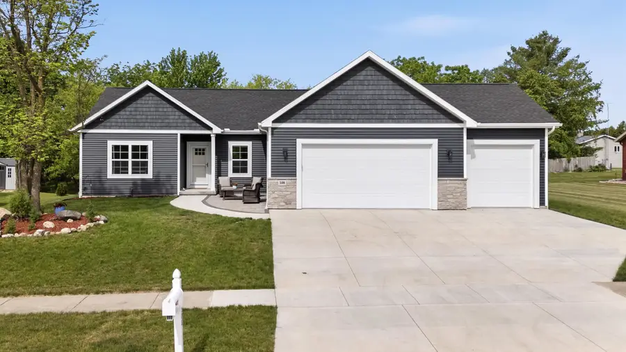 108 River Court, Theresa, WI 53091-9546 - #3
