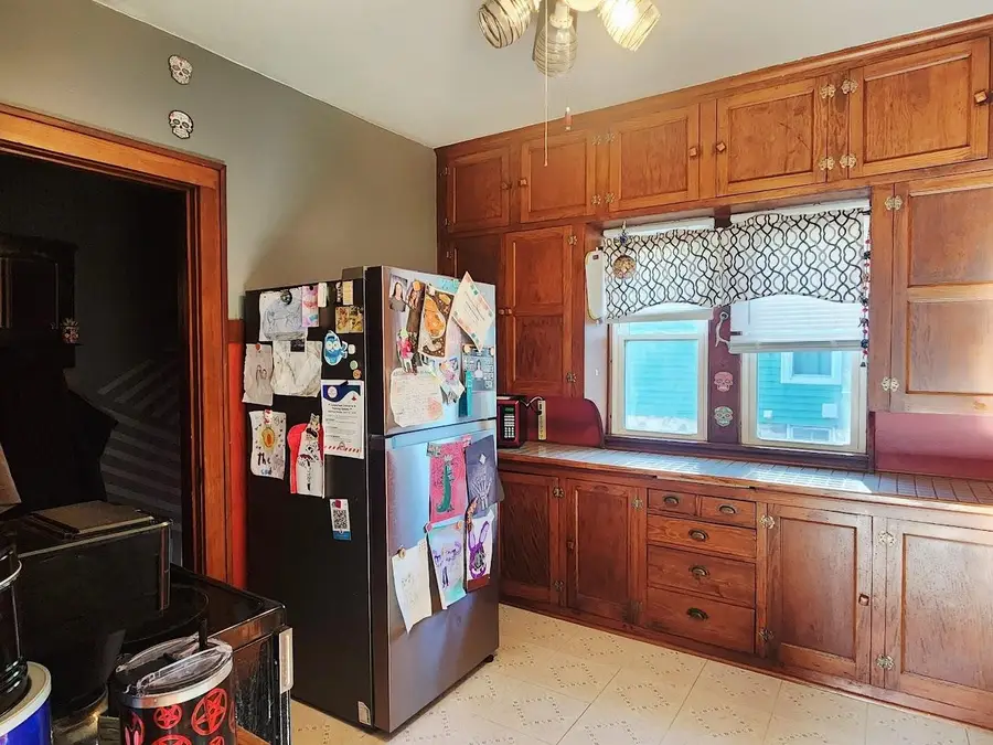 506 W Scott Street, Fond Du Lac, WI 54937-2124 - #3