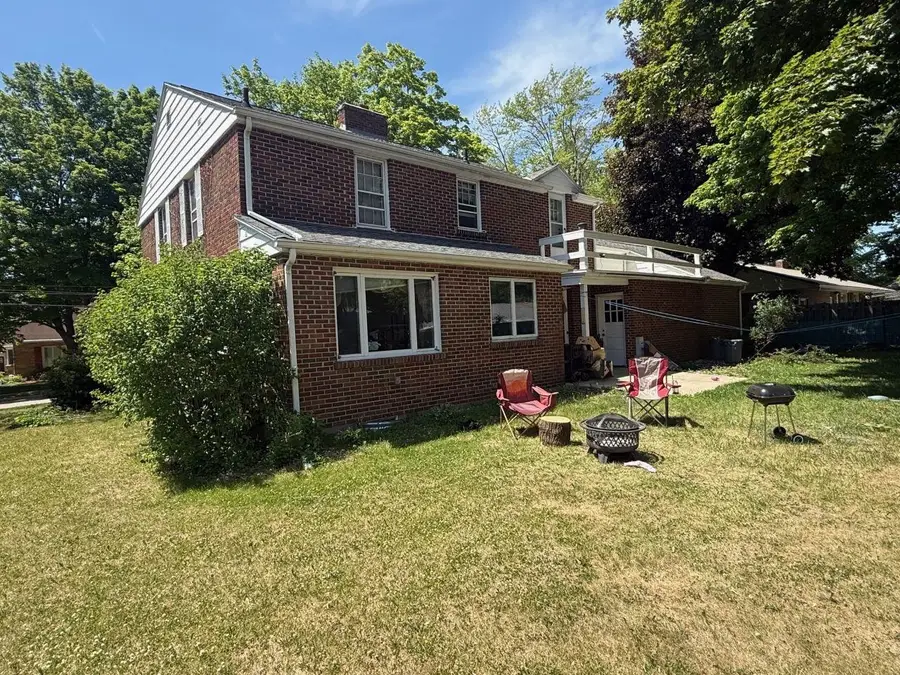 166 N Clinton Avenue, Clintonville, WI 54929-1251 - #2