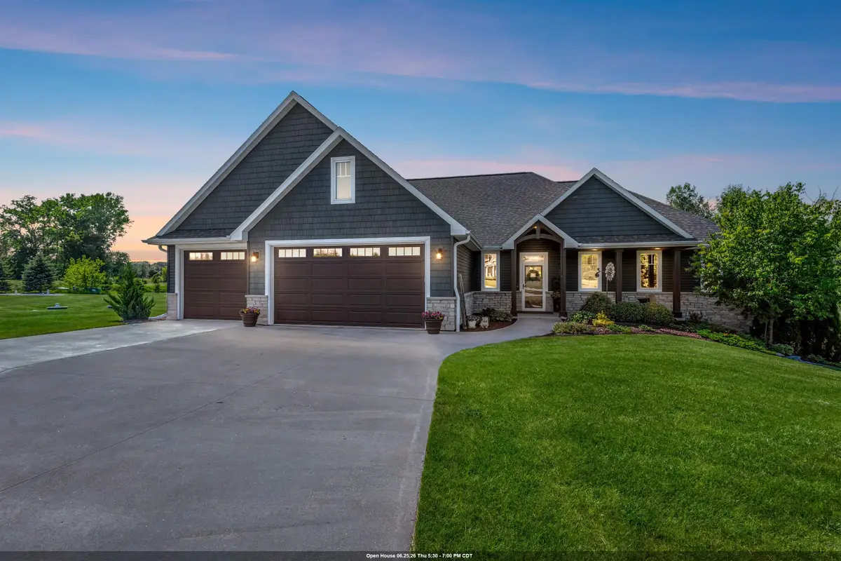 W7500 Cross Country Lane, Hortonville, WI 54944-9169 - #1