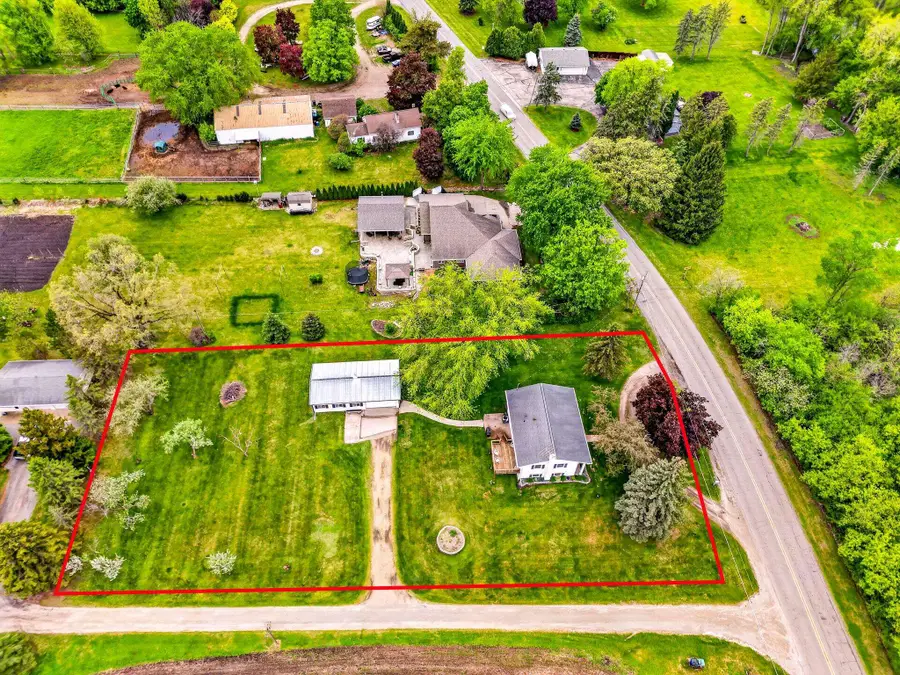 1858 Oakridge Road, Neenah, WI 54956 - #2