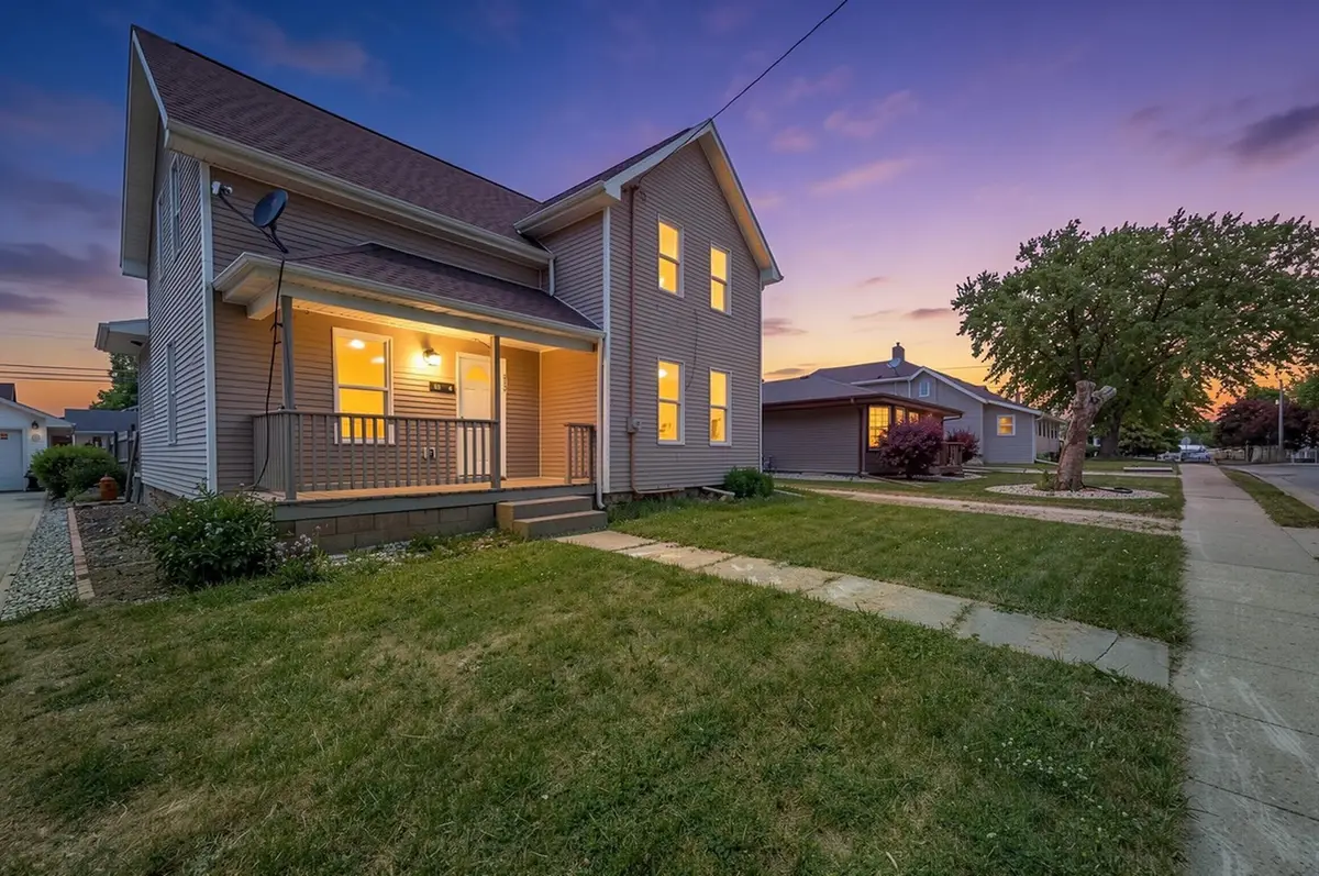 315 Cleveland Street, Brillion, WI 54110 - #1