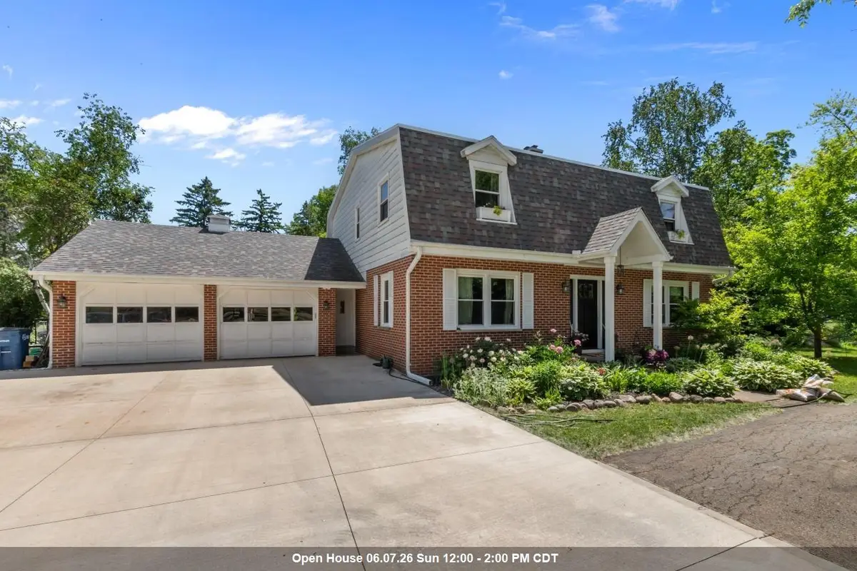 4194 Country Club Road, Oshkosh, WI 54902-7409 - #1