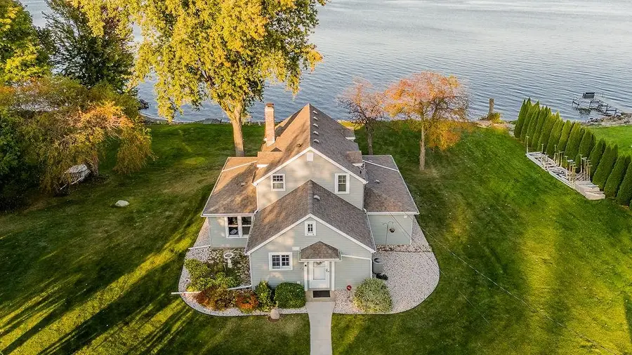 3790 Pau Ko Tuk Lane, Oshkosh, WI 54902-7332 - #3