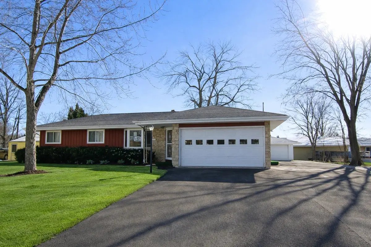 1905 Roosevelt Avenue, Oshkosh, WI 54901-1738 - #1