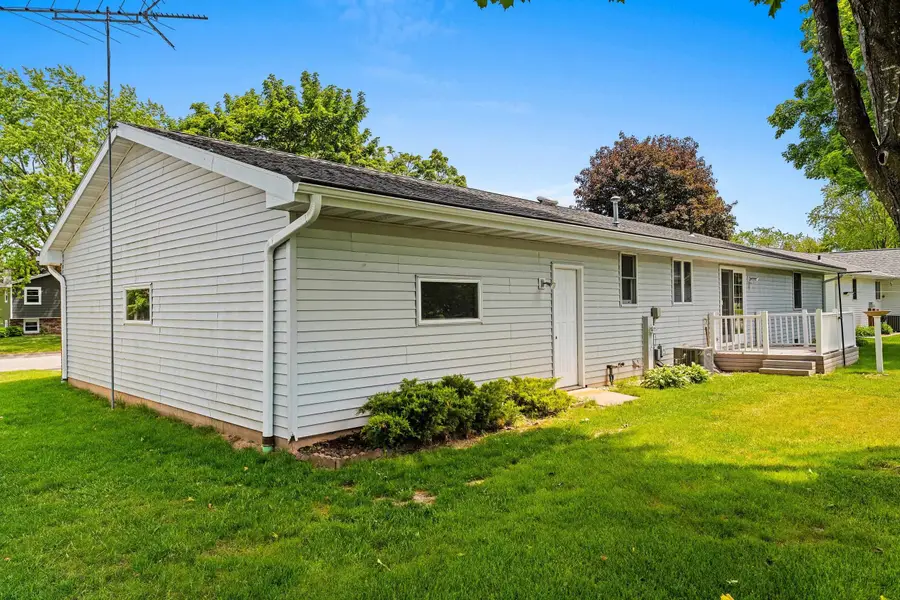 537 Pleasant Way, Seymour, WI 54165-1548 - #3