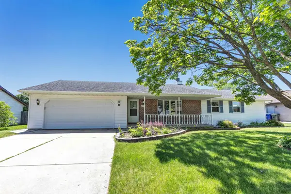 1732 Charles Street, DE PERE, WI 54115-3444