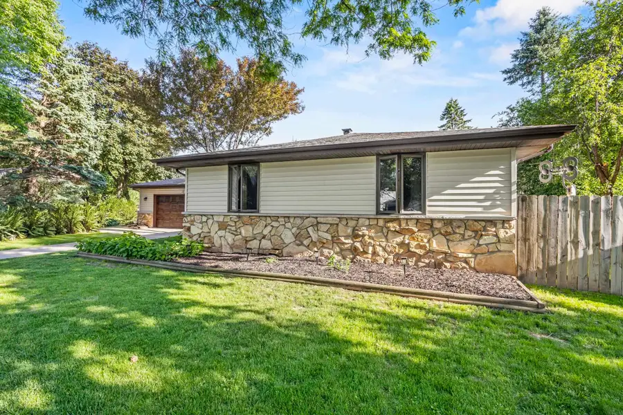 1731 Oakridge Court, Menasha, WI 54952 - #3