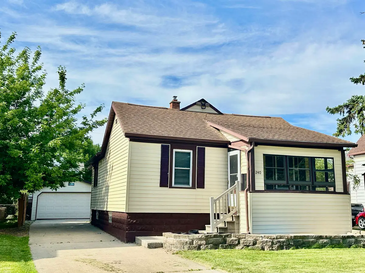 240 Rose Avenue, Fond Du Lac, WI 54935-3529 - #1