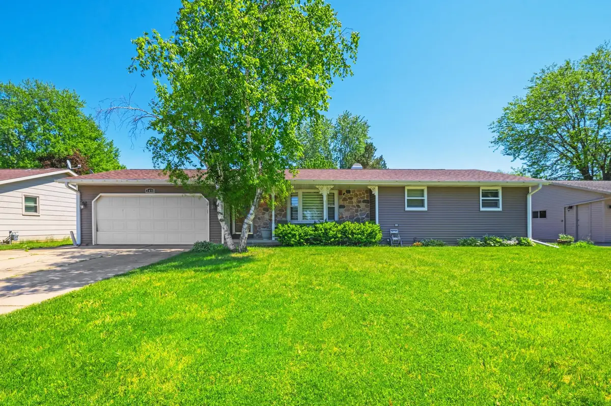2430 Heather Road, Green Bay, WI 54311 - #1