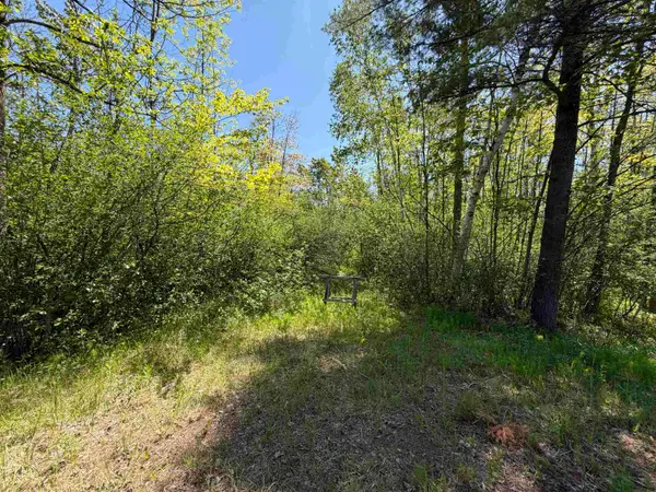 Rangeline Drive, MENOMINEE, MI 49858