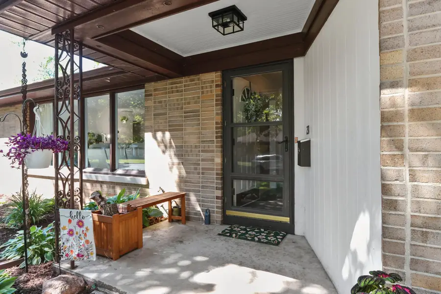 231 Sioux Lane, Green Bay, WI 54301 - #2