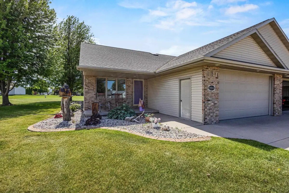 N9513 Cathy Court, Appleton, WI 54915 - #1