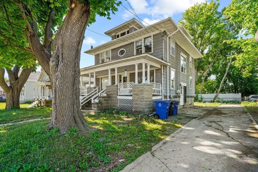 513 Ceape Avenue, Oshkosh, WI 54901 - #3