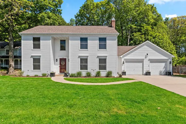 2595 Edgewood Lane, GREEN BAY, WI 54302-4881