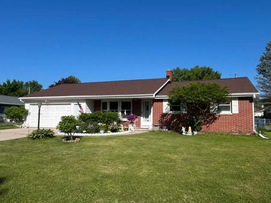 2276 Shady Lane, Green Bay, WI 54313 - #2