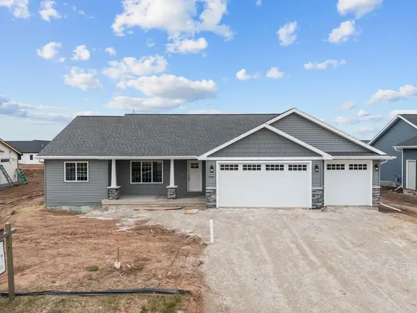 N9226 Homestead Lane, APPLETON, WI 54915