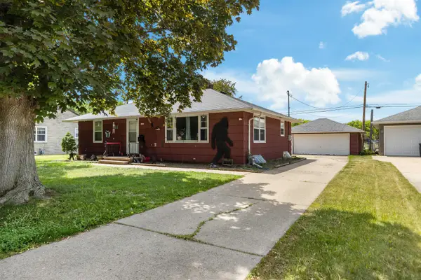 1509 Doemel Street, OSHKOSH, WI 54901