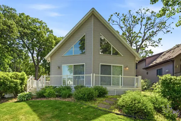 2146 N Point Comfort Road, OSHKOSH, WI 54902