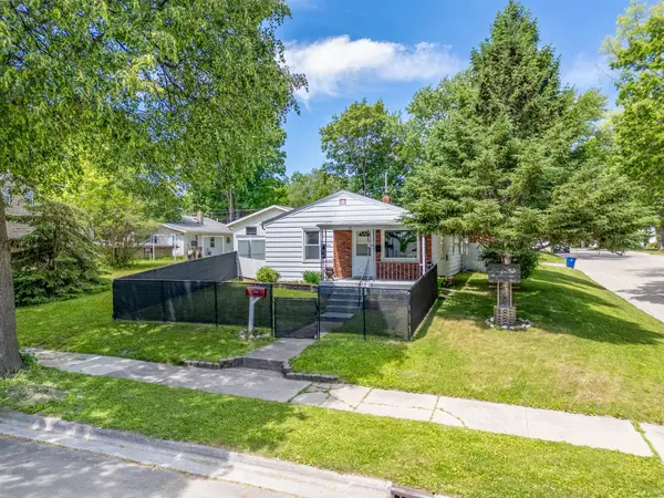 1200 S Greenwood Avenue, GREEN BAY, WI 54304-2653
