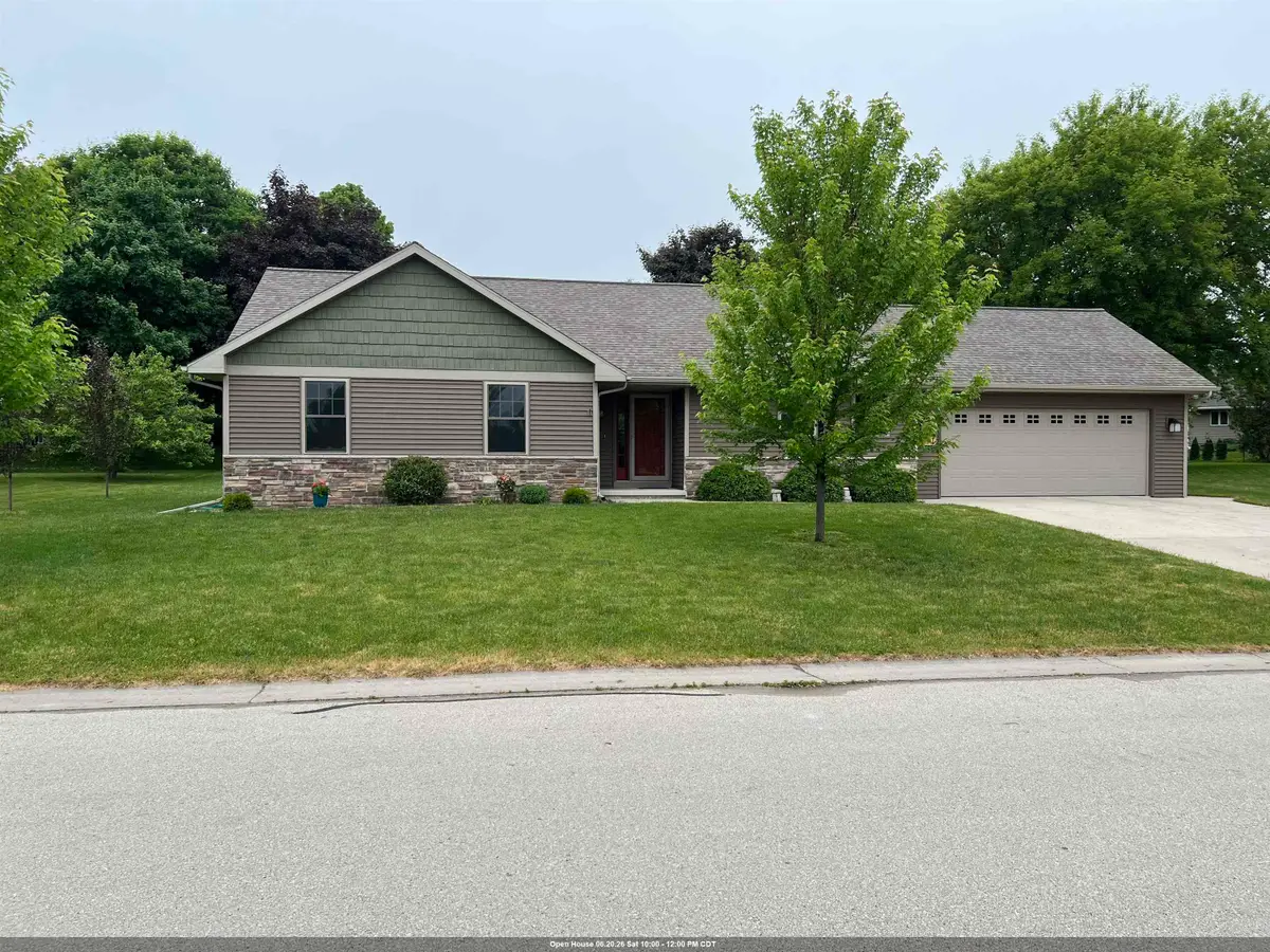 1830 Kentucky Street, Sturgeon Bay, WI 54235 - #1