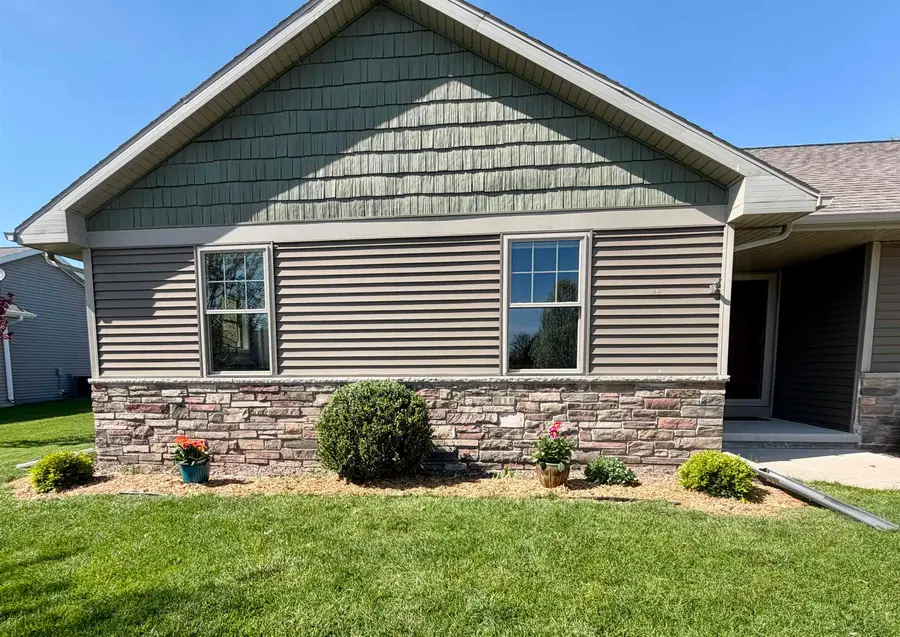 1830 Kentucky Street, Sturgeon Bay, WI 54235 - #2