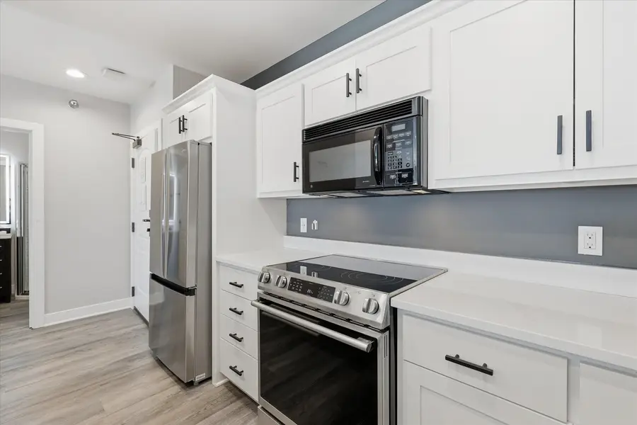 107 N 1st Avenue #UNIT 231/233, Sturgeon Bay, WI 54235 - #3