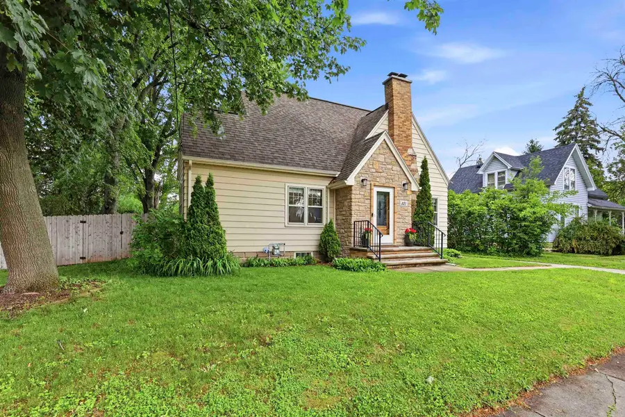 821 S Weimar Street, Appleton, WI 54915 - #3