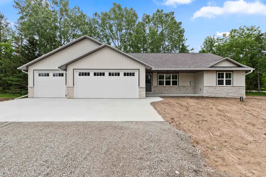 N4748 Arroyo Court, Krakow, WI 54137 - #2