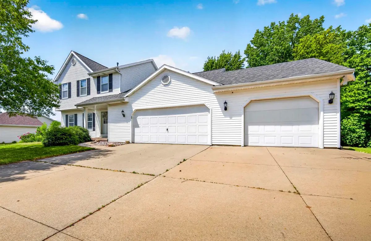 W6788 Windward Drive, Greenville, WI 54942 - #1