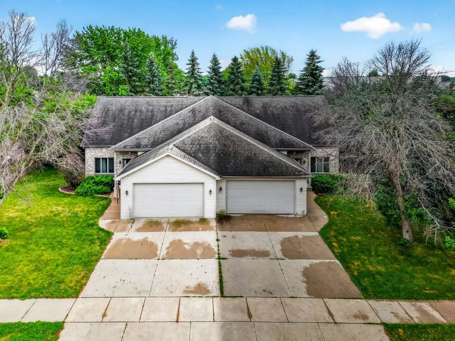 103 E Kennedy Avenue, Kimberly, WI 54136 - #2
